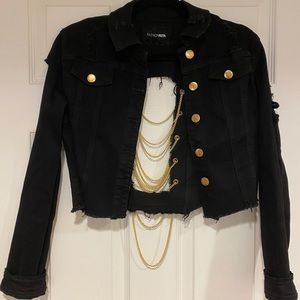 NEVER WORN- Black cropped chain denim jacket